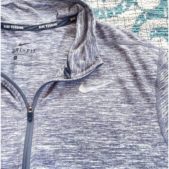 Nike Dri-FIT Black Cropped Workout Top - Women's Size S - Picture 9 of 11